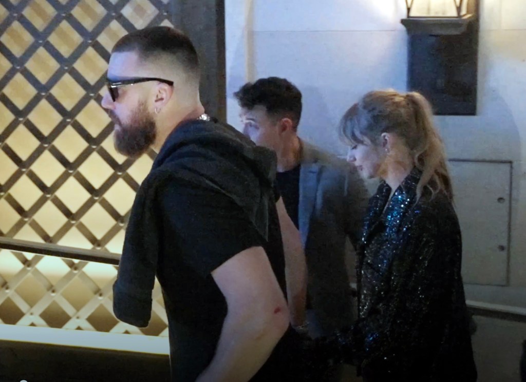 taylor swift wearing travis kelce's jacket