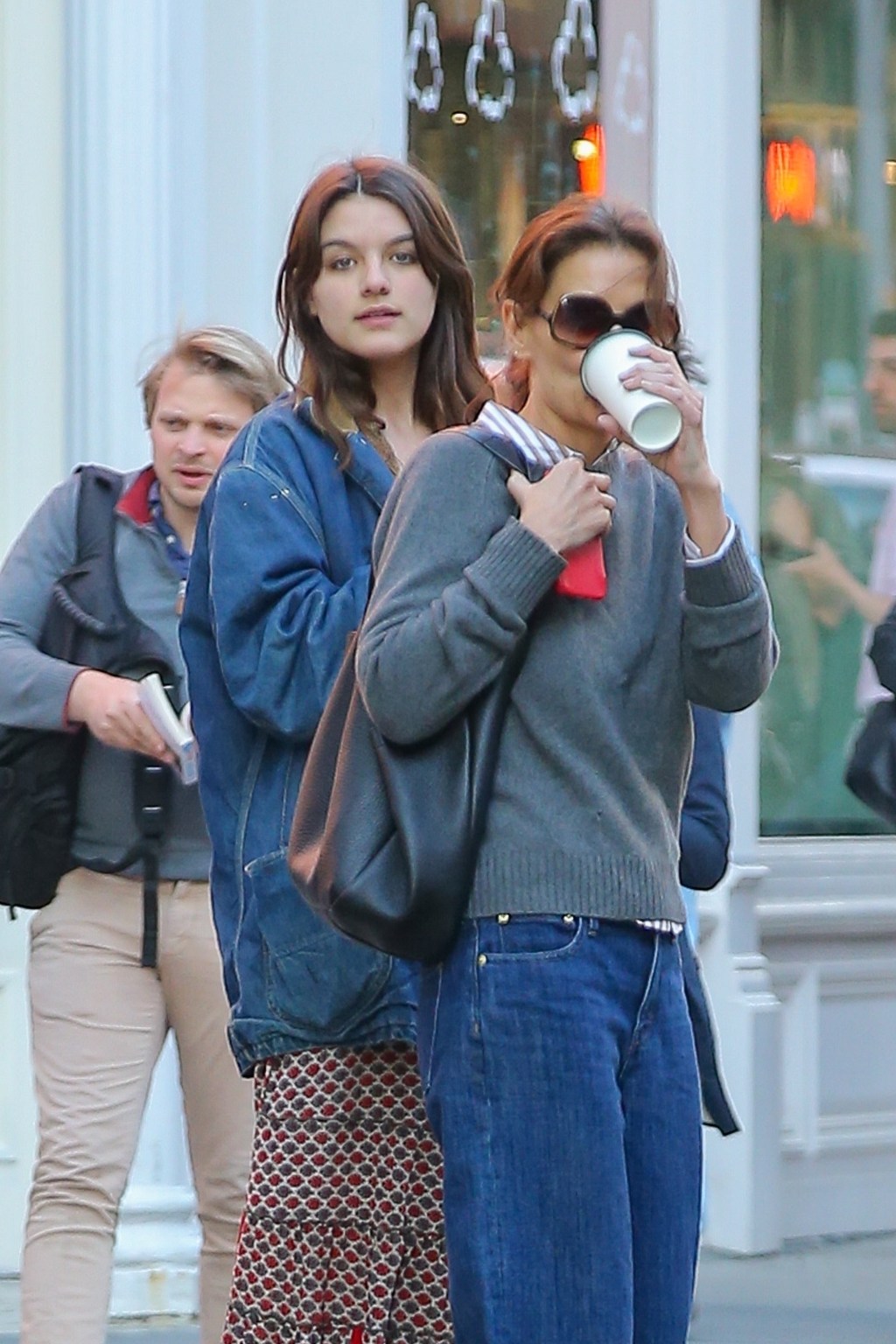 Katie Holmes and Suri Cruise getting coffee in New York City. 