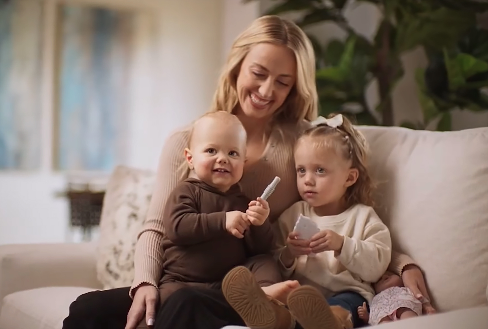 Brittany Mahomes with her family