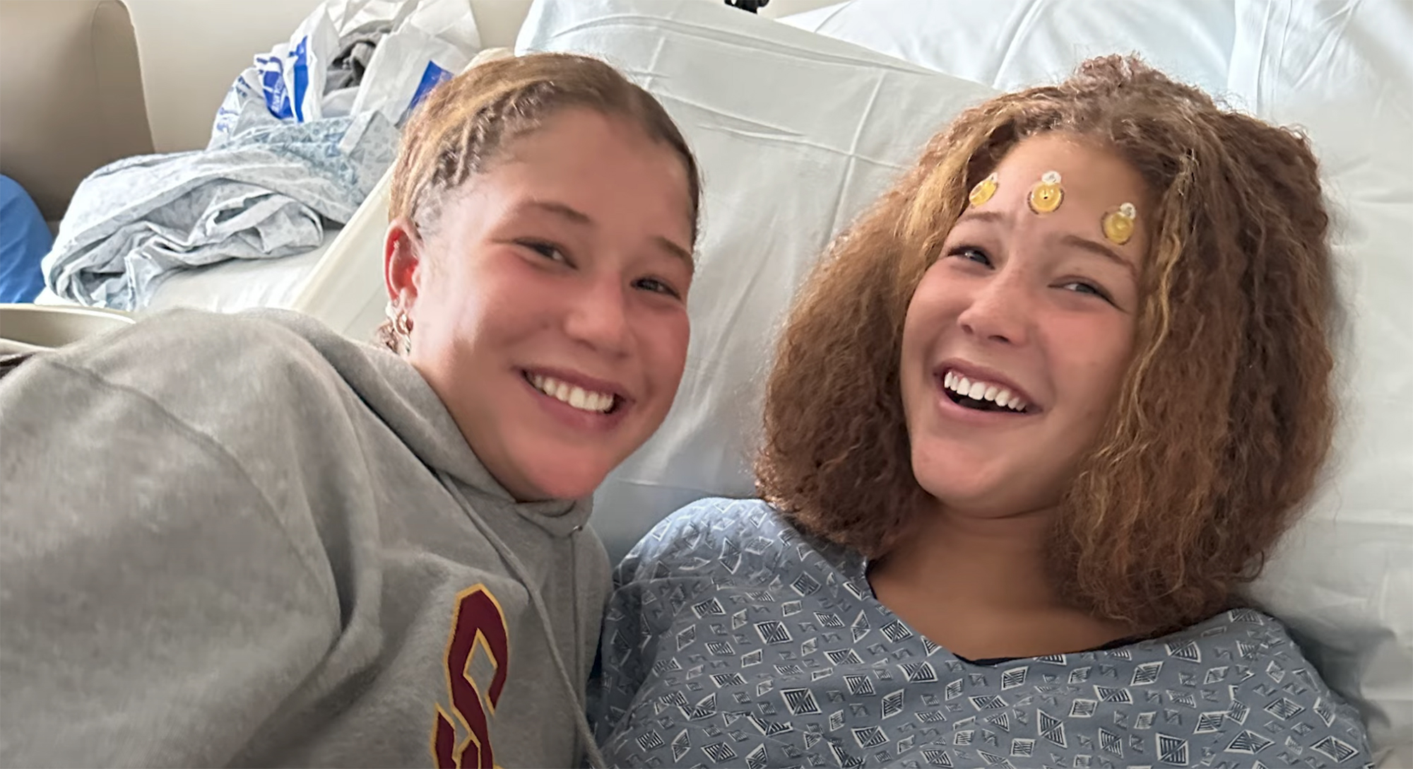 Isabella and Sophia Strahan in the hospital.