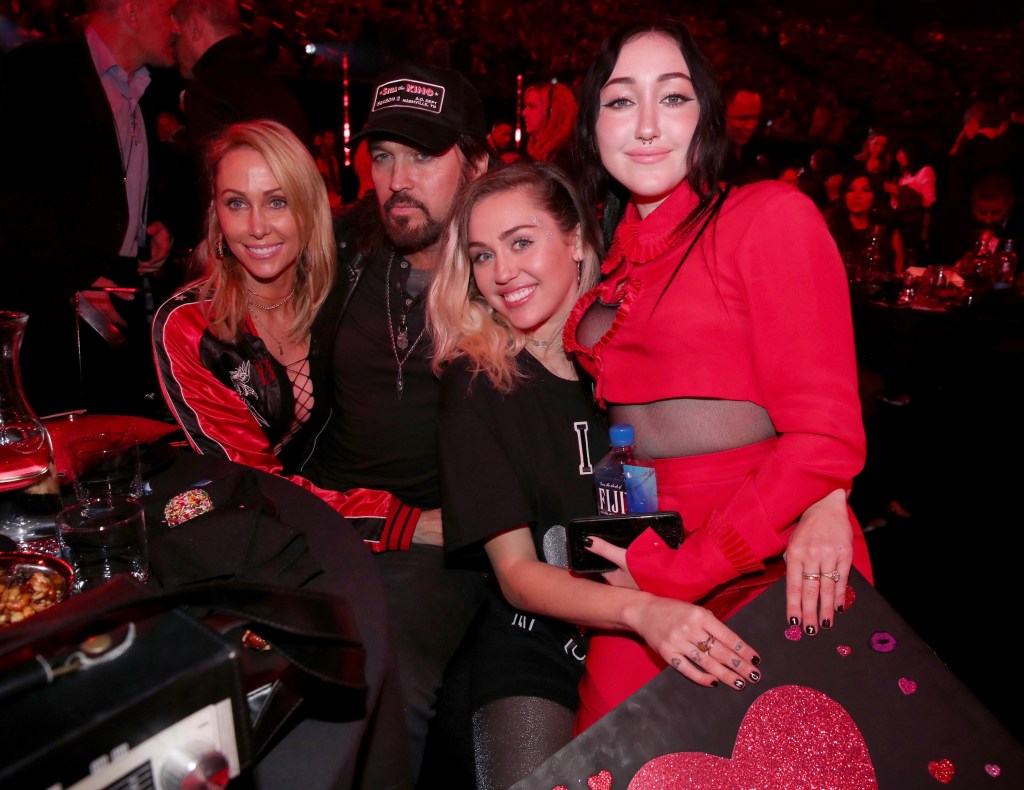 Billy Ray Cyrus, Tish Cyrus, Noah Cyrus, and Miley Cyrus in 2017. 