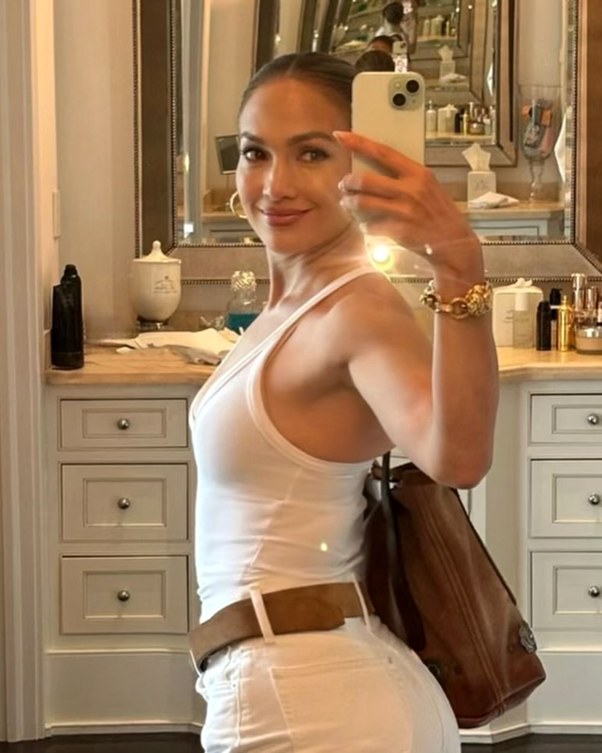 Jennifer Lopez 