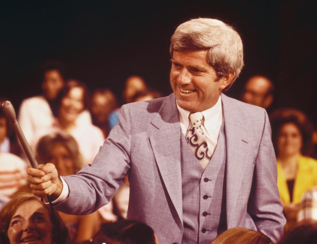 phil donahue on his talk show