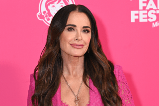 Kyle Richards is confused by Sutton Stracke’s declaration that she’s not going to ‘bow down at the altar’ of ‘RHOBH’ OG