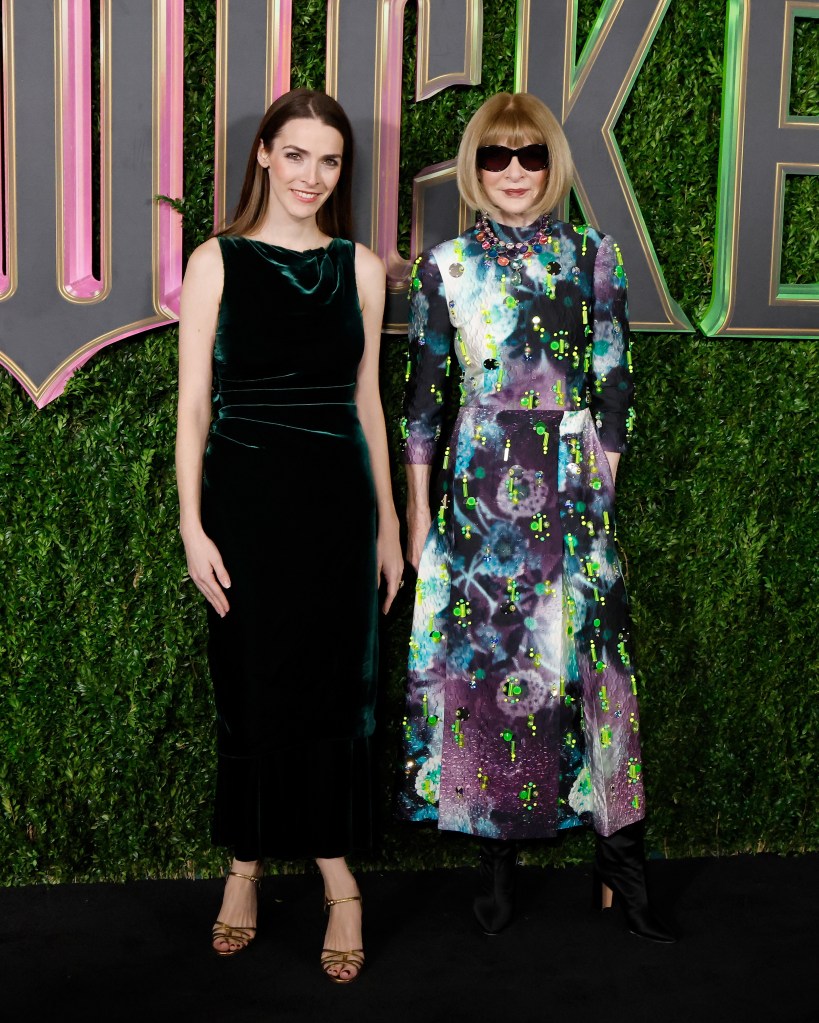 Bee Shaffer and Anna Wintour, NYC premiere of "Wicked"