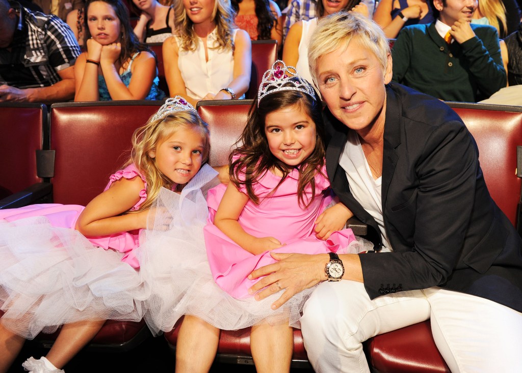 Sophia Grace Brownlee, Rosie McClelland and Ellen DeGeneres in 2011