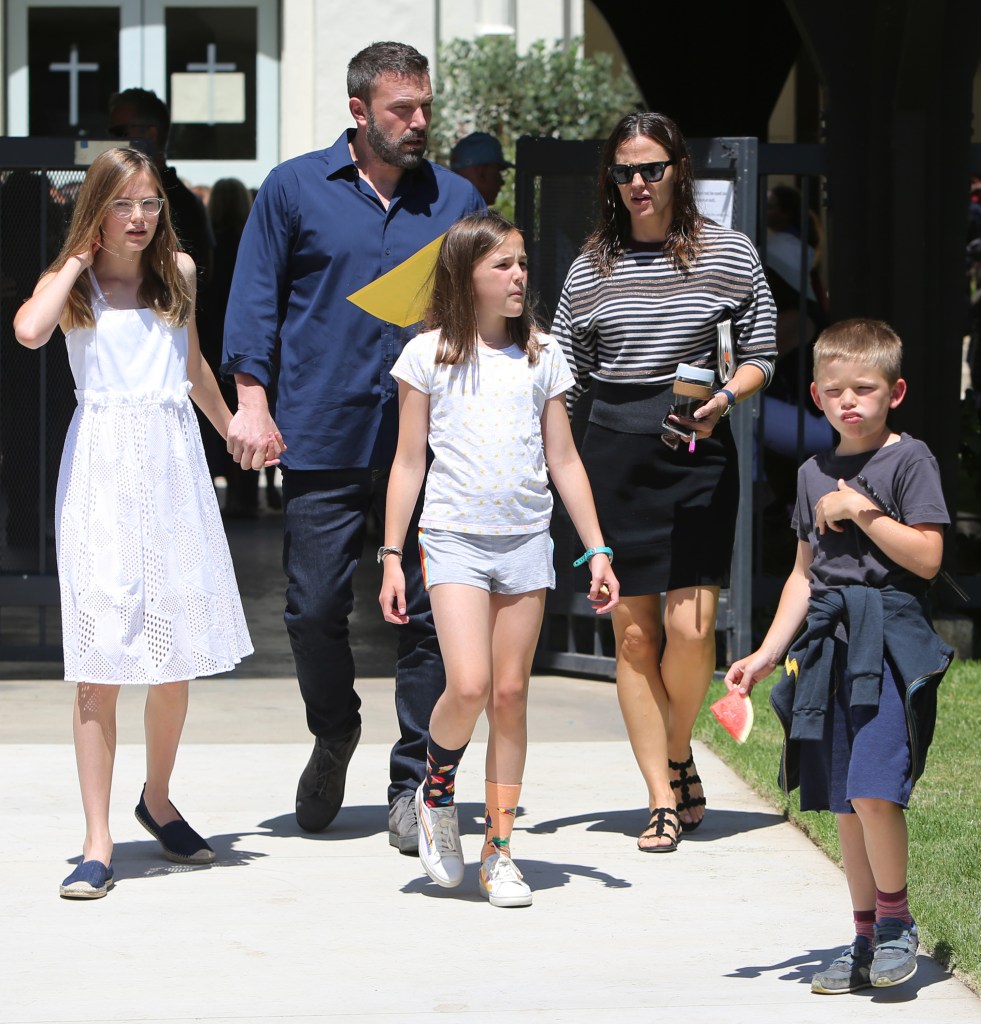 Jennifer Garner, Ben Affleck, Violet, Seraphina and Samuel in 2019. 