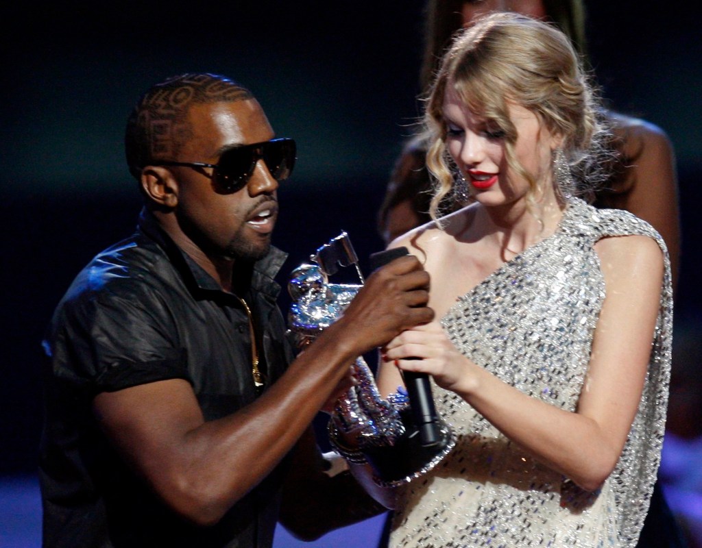 Kanye West and Taylor Swift at the 2009 MTV VMAs. 