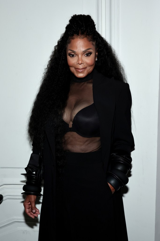 Janet Jackson poses backstage at the Christian Siriano Spring/Summer 2023 NYFW Show at the Elizabeth Collective on September 07, 2022 in New York City.