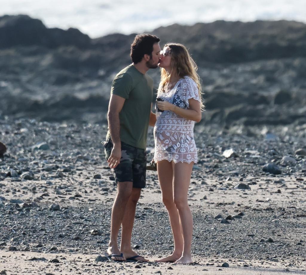 Gisele Bündchen and Joaquim Valente on the beach in Santa Teresa, Costa Rica on Nov. 28. 