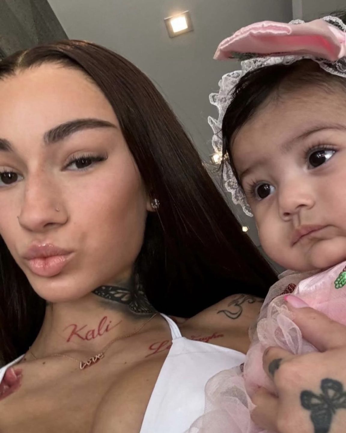 A selfie of Bhad Bhabie and her daugther.