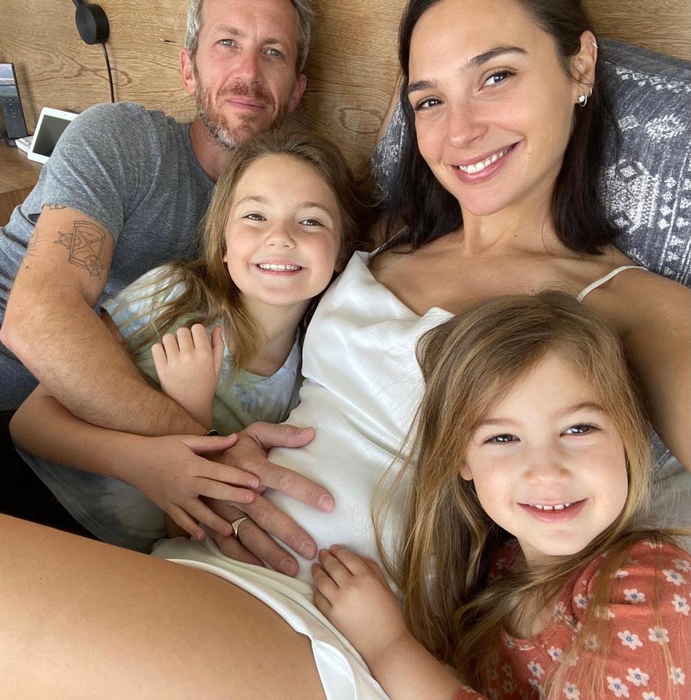 Gal Gadot and her family selfie