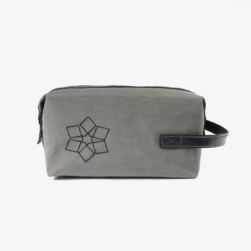 Traveler Pouch