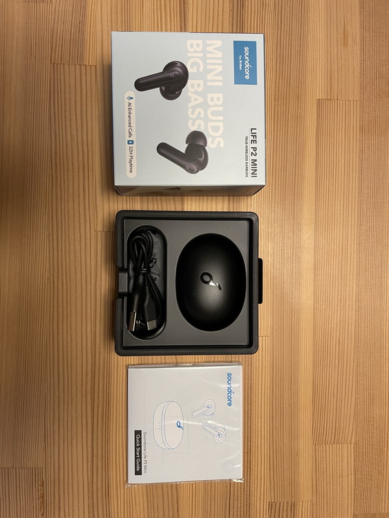 Anker Soundcore Life P2 Mini：イヤホンケース：付属品