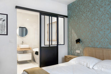 Design ideas for a bohemian bedroom in Paris.