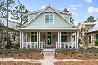 Beach style home design photo in Little Rock
