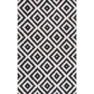 Nuloom Hand-Tufted Geometric Tuscan Rug, Beige 6'Square
