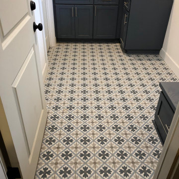 Patterned tile floor