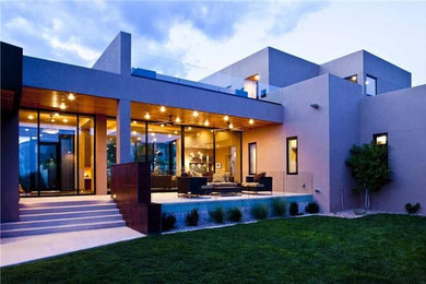Inspiration for a contemporary exterior home remodel in Albuquerque