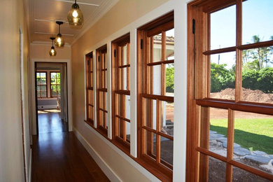 Example of a classic hallway design in Hawaii