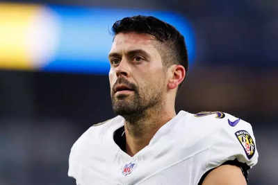 NFL fans attribute the struggles of Baltimore Ravens kicker Justin Tucker to a moment with Kansas City Chiefs Travis Kelce last season