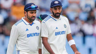 What are India's choices for bowling line-up in Gabba showdown