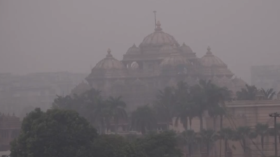 Rain batters parts of Delhi-NCR, dense fog disrupt traffic, train services