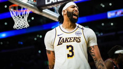 Will Anthony Davis play tonight against the Charlotte Hornets? Latest update on the Los Angeles Lakers star's injury report (January 9, 2025)