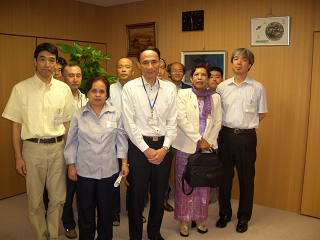 Seventh on-the-job training in typhoon operations --- with Director-General