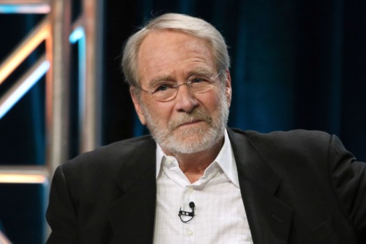 Martin Mull, whose droll, esoteric comedy and acting made him a hip sensation in the 1970s and later a beloved guest star on sitcoms including "Roseanne" and "Arrested Development," has died, his daughter said Friday.