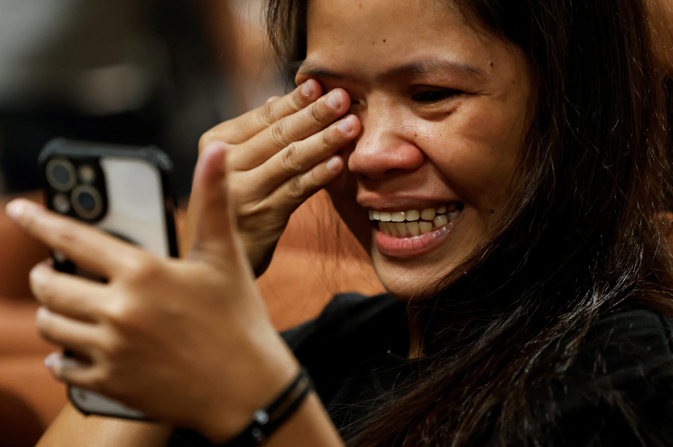 After 14 long years, Mary Jane Veloso returns to the Philippines