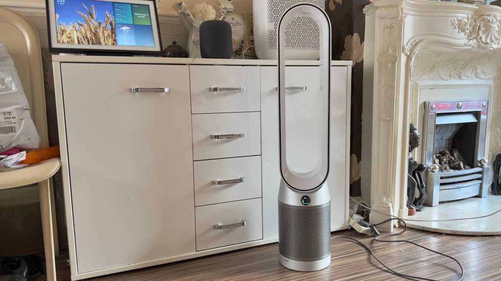 Dyson Purifier Cool Autoreact in a living room