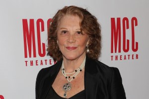 Broadhurst Theatre to Dim Lights in Honor of Linda Lavin