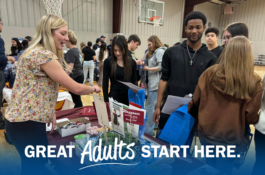 “Adulting Day” Gives High School Seniors #LifeHacks to Succeed