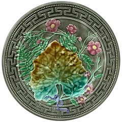 19th Century Majolica Leaves and Pink Flowers Plate Choisy-le-Roi