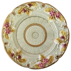 Majolica Strawberries Plate Sarreguemines, circa 1880