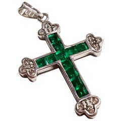 Vintage 18 Karat White Gold and Emerald Cross