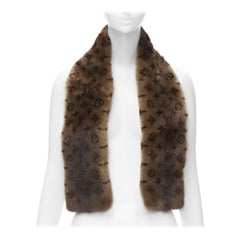 LOUIS VUITTON 100% Vison Mink fur brown monogram print shawl scarf