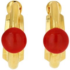 David Webb Yellow Gold 18 Karat Hoop Earrings with Coral Cabochons