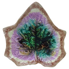 English Majolica Leaf Plate, circa 1890