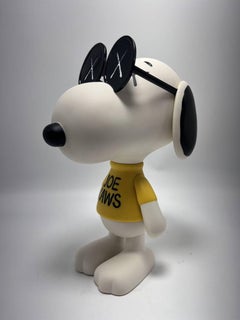 KAWS x Peanuts Joe Snoopy figure en vinyle