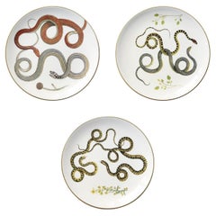 Serpi Dinner Plates N°2 Set of 3 with Red, Green and Grey Snakes