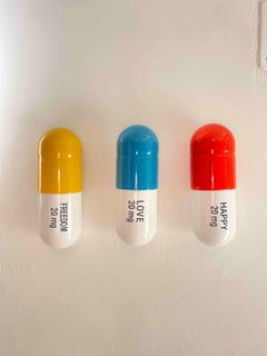 20 MG pilulier Happy pill Combo (bleu, jaune et orange) - sculpture figurative