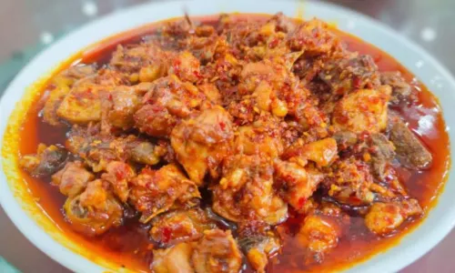 Zhanyigongshilazi Chicken (zhanyi)