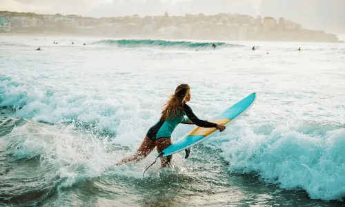 Surfing in Sydney