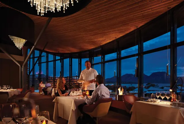 Top 10 Hotel Restaurants in Australia