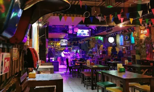 Reggae Town Bar and Restaurant