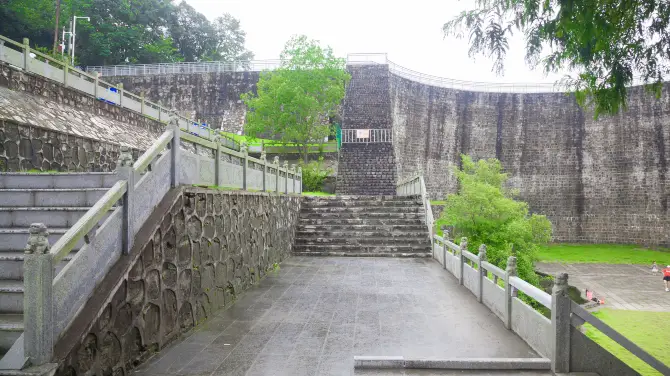 2_Pingqiao Stone Dam