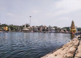 Hotels near Triveni Sangam