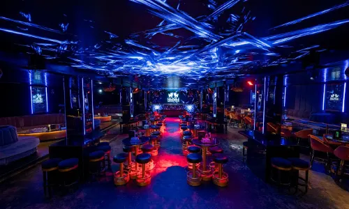 ShiShi Nightclub & Izakaya Lounge